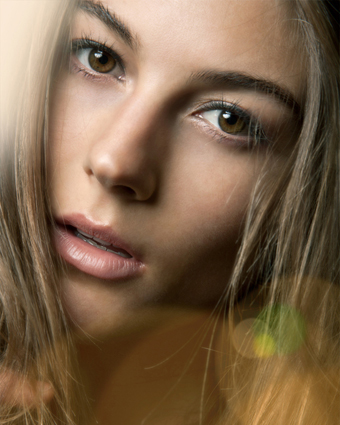 Alex Kate Stone - ©mansumarni